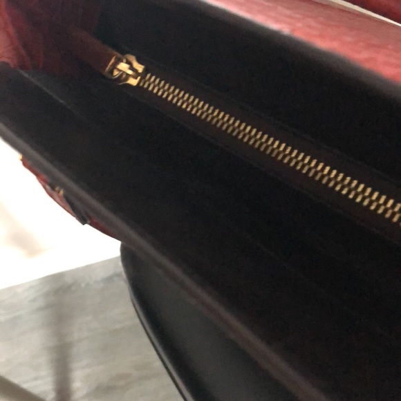 Michael kors beautiful red reptile bag purchased from the runway collection - Picture 5 of 6